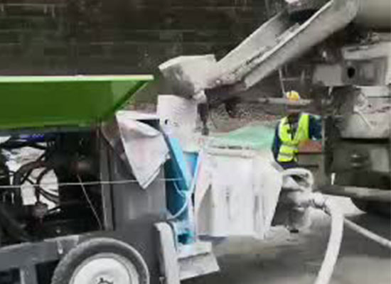 液壓濕噴機(jī)施工視頻