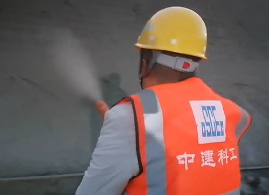 液壓濕噴機(jī)基坑邊坡噴漿支護(hù)施工視頻